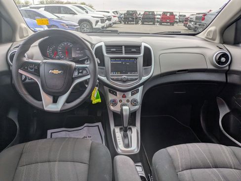 Used 2019 Chevrolet Sonic LT image 16