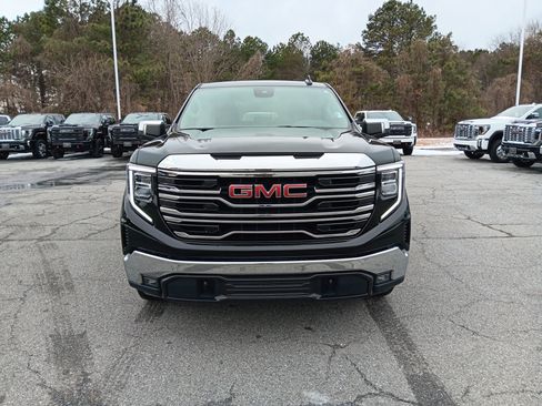 Used 2024 GMC Sierra 1500 SLT image 7