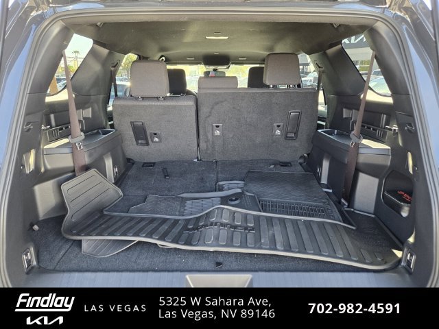 Used 2025 Toyota 4Runner SR5 AWD/4WD image 17