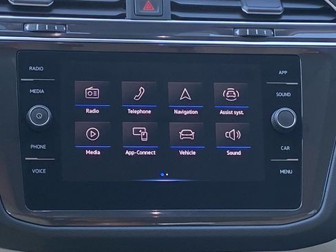 Certified 2023 Volkswagen Tiguan SE AWD/4WD image 8
