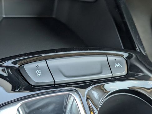 New 2026 Chevrolet Trax ACTIV w/ Driver Confidence Package image 15