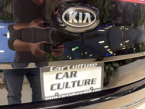 Used 2020 Kia Sportage EX image 60