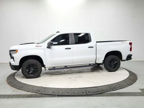 Used 2024 Chevrolet Silverado 1500 LT Trail Boss w/ Protection Package image 4