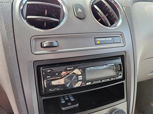 Used 2008 Chevrolet HHR LS image 19