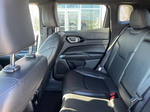 Used 2024 Jeep Compass Trailhawk image 13