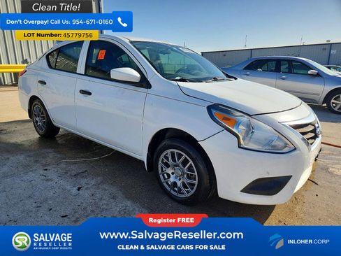 Used 2019 Nissan Versa S image 5