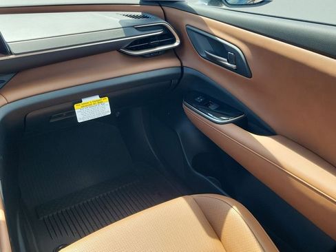 New 2026 Toyota Crown Signia AWD/4WD image 16