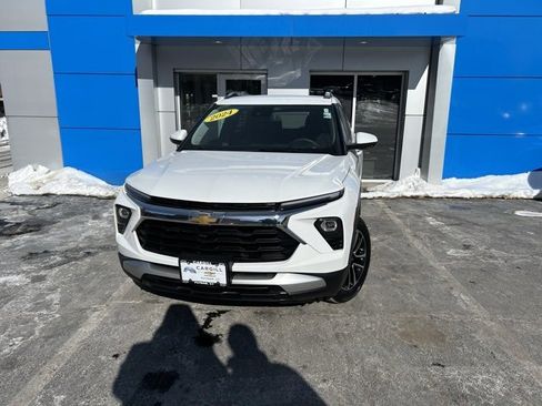 Certified 2024 Chevrolet TrailBlazer LT image 3