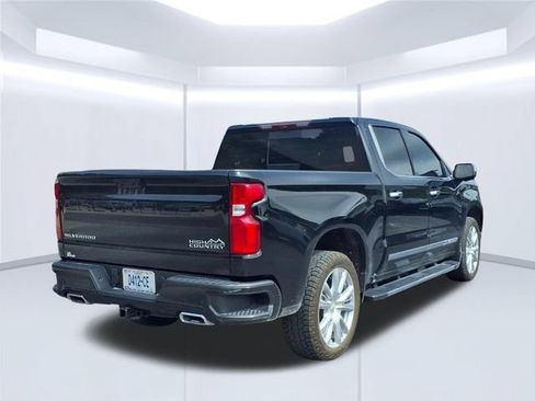 Used 2024 Chevrolet Silverado 1500 High Country w/ High Country Premium Package AWD/4WD image 30