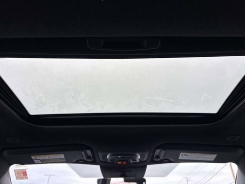 New 2026 Toyota Corolla Cross XSE image 9