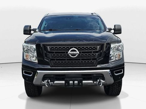 Used 2021 Nissan Titan SV w/ SV Convenience Package AWD/4WD image 12