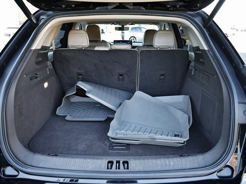 Used 2021 Lincoln Nautilus Reserve image 30