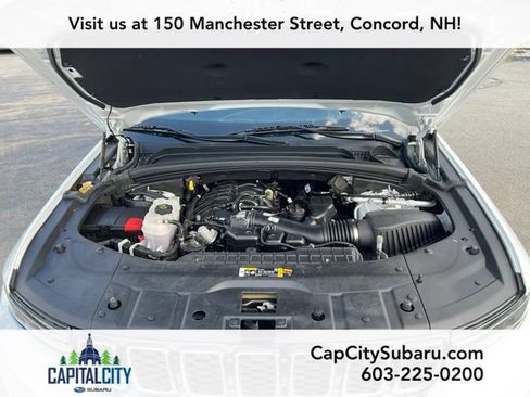 Used 2023 Jeep Grand Cherokee Limited AWD/4WD image 30