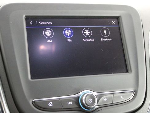 Used 2022 Chevrolet Equinox LS w/ LS Convenience Package image 34