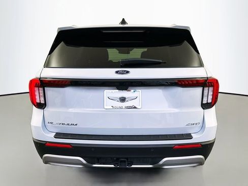 Used 2025 Ford Explorer Platinum w/ LUX Leather Package AWD/4WD image 6