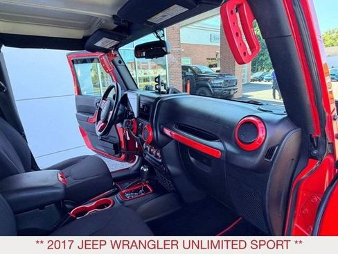 Used 2017 Jeep Wrangler Unlimited Sport w/ Quick Order Package 24S AWD/4WD image 21