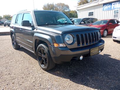 Used 2014 Jeep Patriot Sport w/ Power Value Group