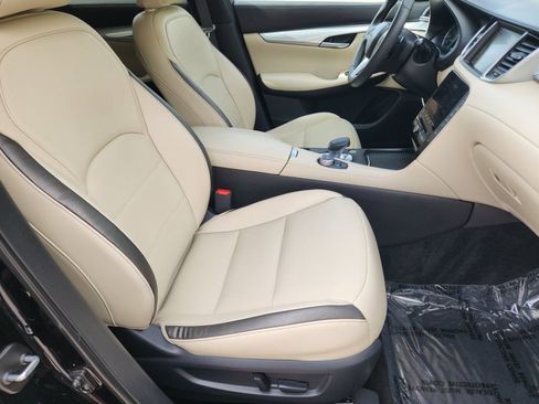 Used 2020 INFINITI QX50 Essential w/ Convenience Package image 15