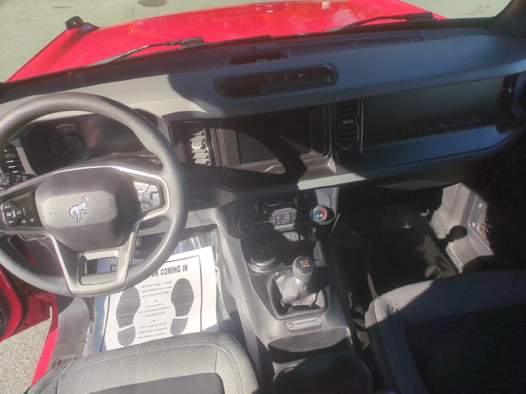 Used 2022 Ford Bronco 2-Door w/ Sasquatch Package AWD/4WD image 16