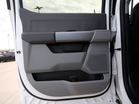 New 2026 Ford F350 XLT image 14