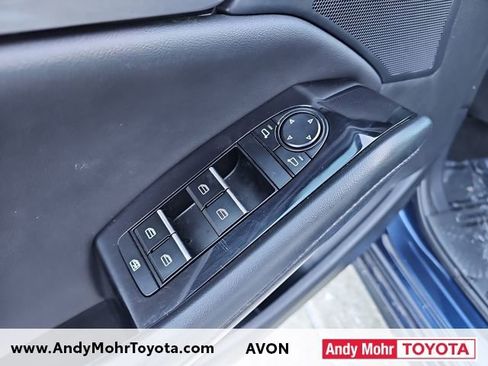 Used 2025 MAZDA MAZDA3 s image 11