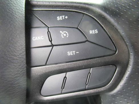 Used 2022 Dodge Challenger R/T w/ Blacktop Package image 25