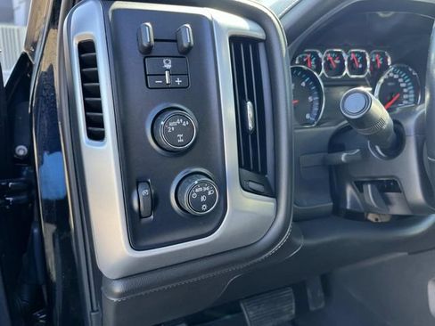 Used 2018 GMC Sierra 1500 SLT image 31