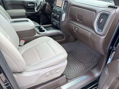 Certified 2022 Chevrolet Silverado 2500 LTZ w/ LTZ Convenience Package image 31