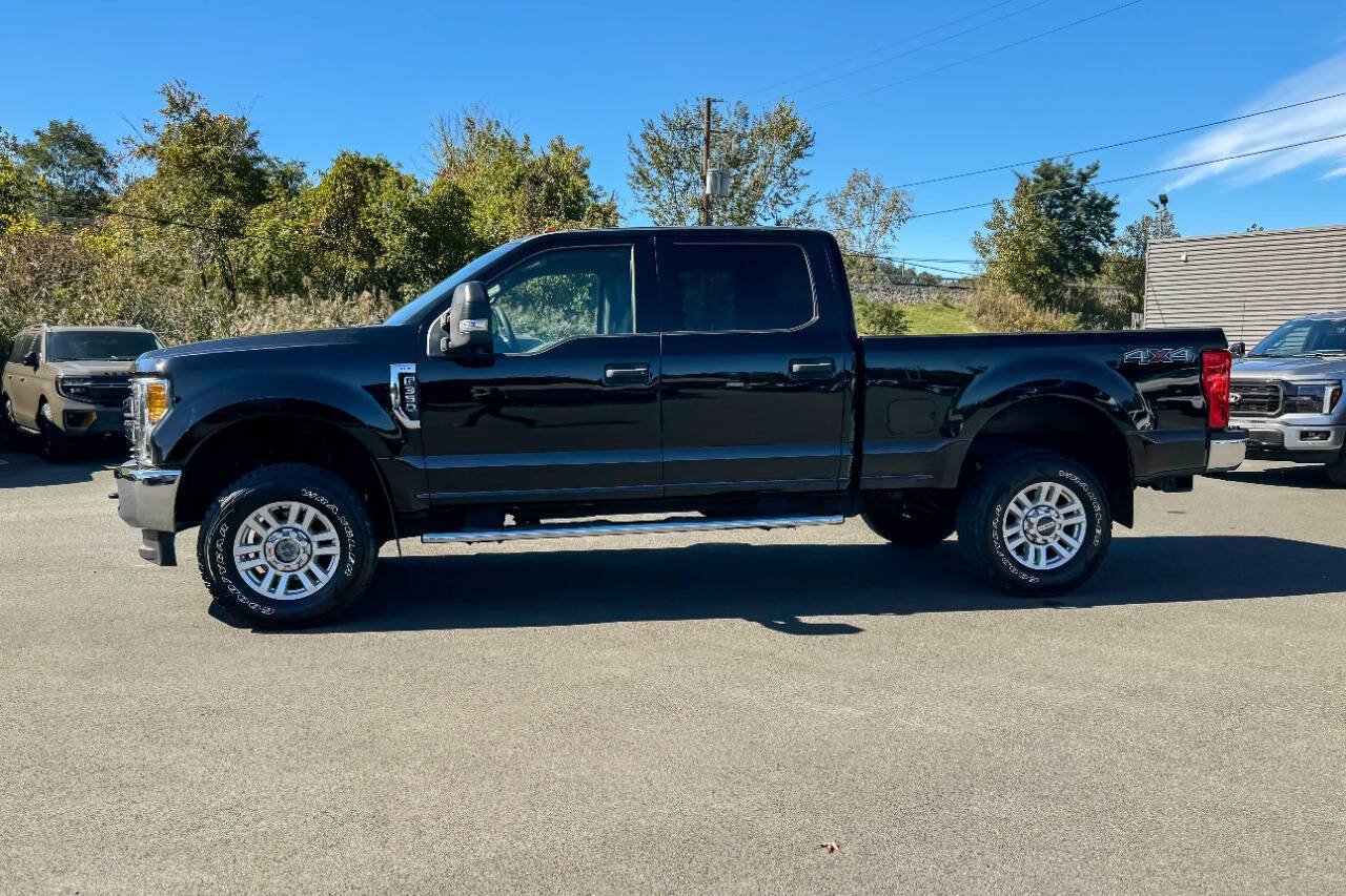 Used 2017 Ford F350 XLT AWD/4WD image 6