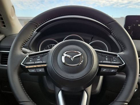 New 2025 MAZDA CX-5 AWD 2.5 S w/ Preferred Package image 17