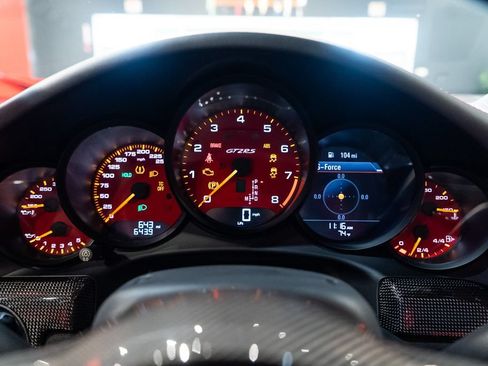 Used 2018 Porsche 911 GT2 RS RWD image 36