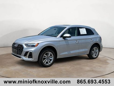 Used 2022 Audi Q5 2.0T Premium w/ Convenience Package AWD/4WD image 7
