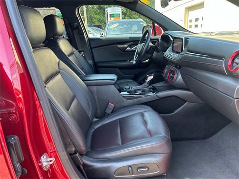 Used 2022 Chevrolet Blazer RS w/ Enhanced Convenience Package image 25