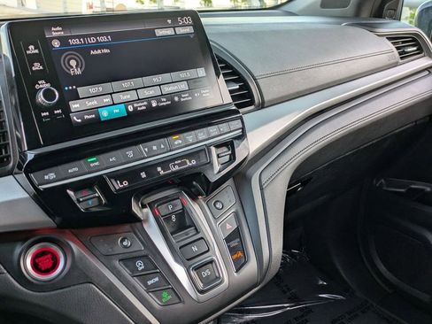 Used 2025 Honda Odyssey Sport-L image 15