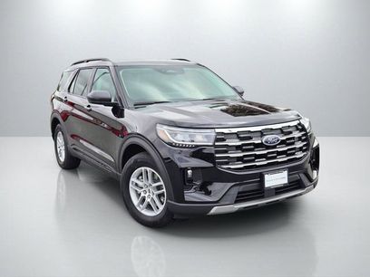 New 2026 Ford Explorer Active w/ Active Comfort Package
