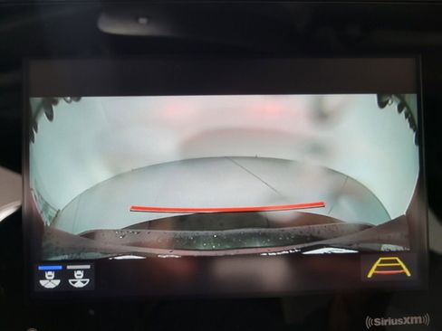 Used 2022 Toyota Camry LE image 17