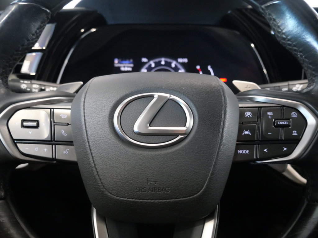 Used 2023 Lexus RX 350 Premium w/ Accessory Package AWD/4WD image 17