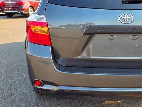 Used 2009 Toyota Highlander 4WD image 8