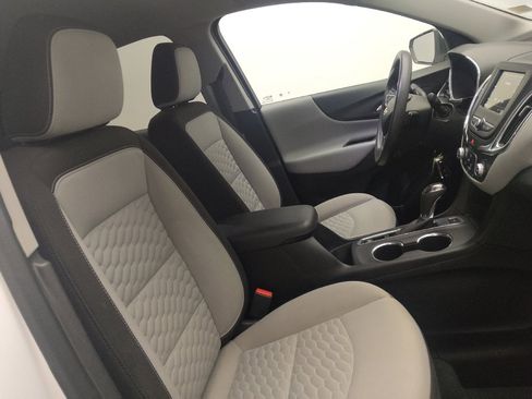 Used 2019 Chevrolet Equinox LT AWD/4WD image 21