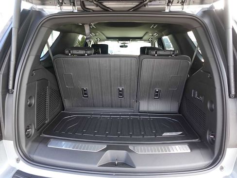 New 2026 GMC Yukon Denali w/ Denali Reserve Package image 30