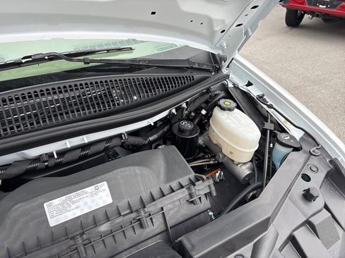 New 2025 Chevrolet Express 2500 image 13