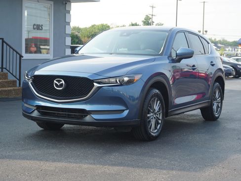 Used 2017 MAZDA CX-5 Touring w/ Preferred Equipment Package FWD image 1