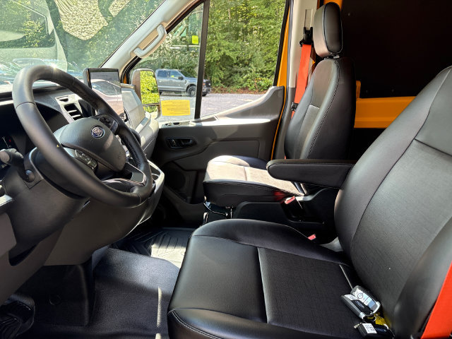 Certified 2026 Ford Transit 250 148 High Roof Extended w/ Load Area Protection Package RWD image 29