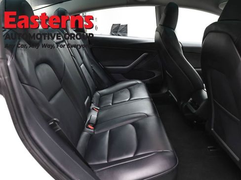 Used 2023 Tesla Model 3 Standard Range RWD image 17