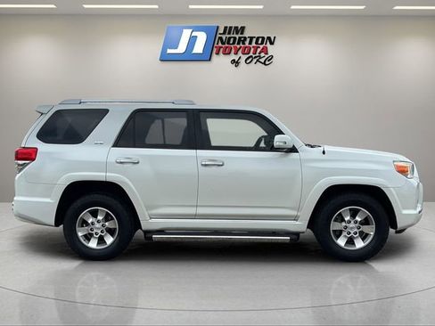 Used 2013 Toyota 4Runner SR5 RWD image 4