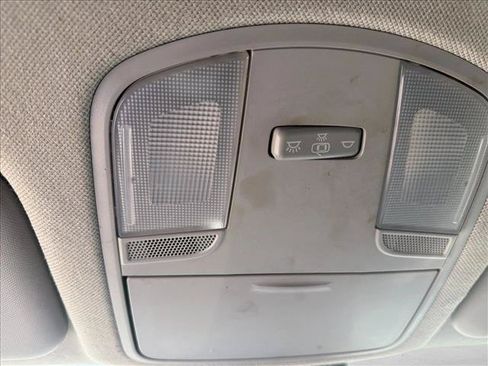 Used 2019 Hyundai Elantra SEL FWD image 17