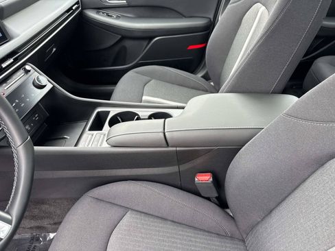 Certified 2025 Hyundai Sonata SEL FWD image 16