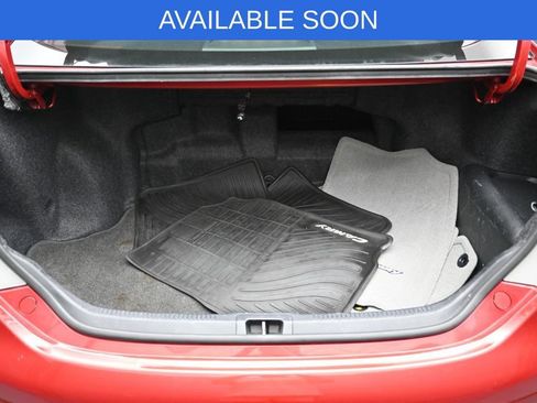 Used 2014 Toyota Camry XLE w/ Leather Package FWD image 31