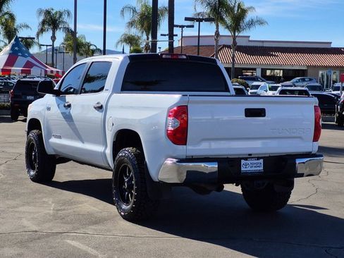 Used 2016 Toyota Tundra SR5 image 8
