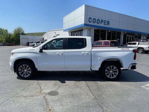 Certified 2024 Chevrolet Silverado 1500 LT image 2